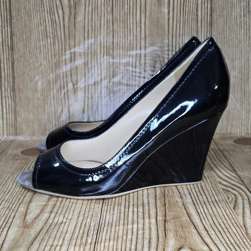 Kate Spade Black Patent‎ Leather Peep Toe Heels Size 8